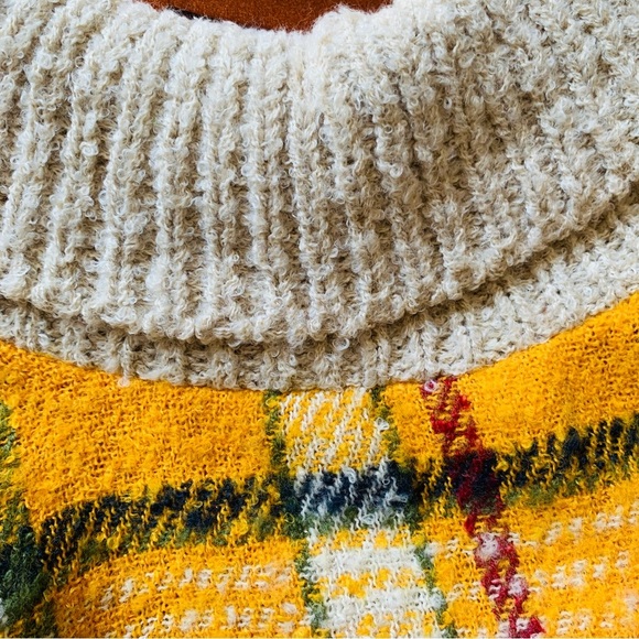 NEW Chloe Cozy Soft Long Boho Plaid Turtleneck Pullover Poncho Fringe - Picture 6 of 12